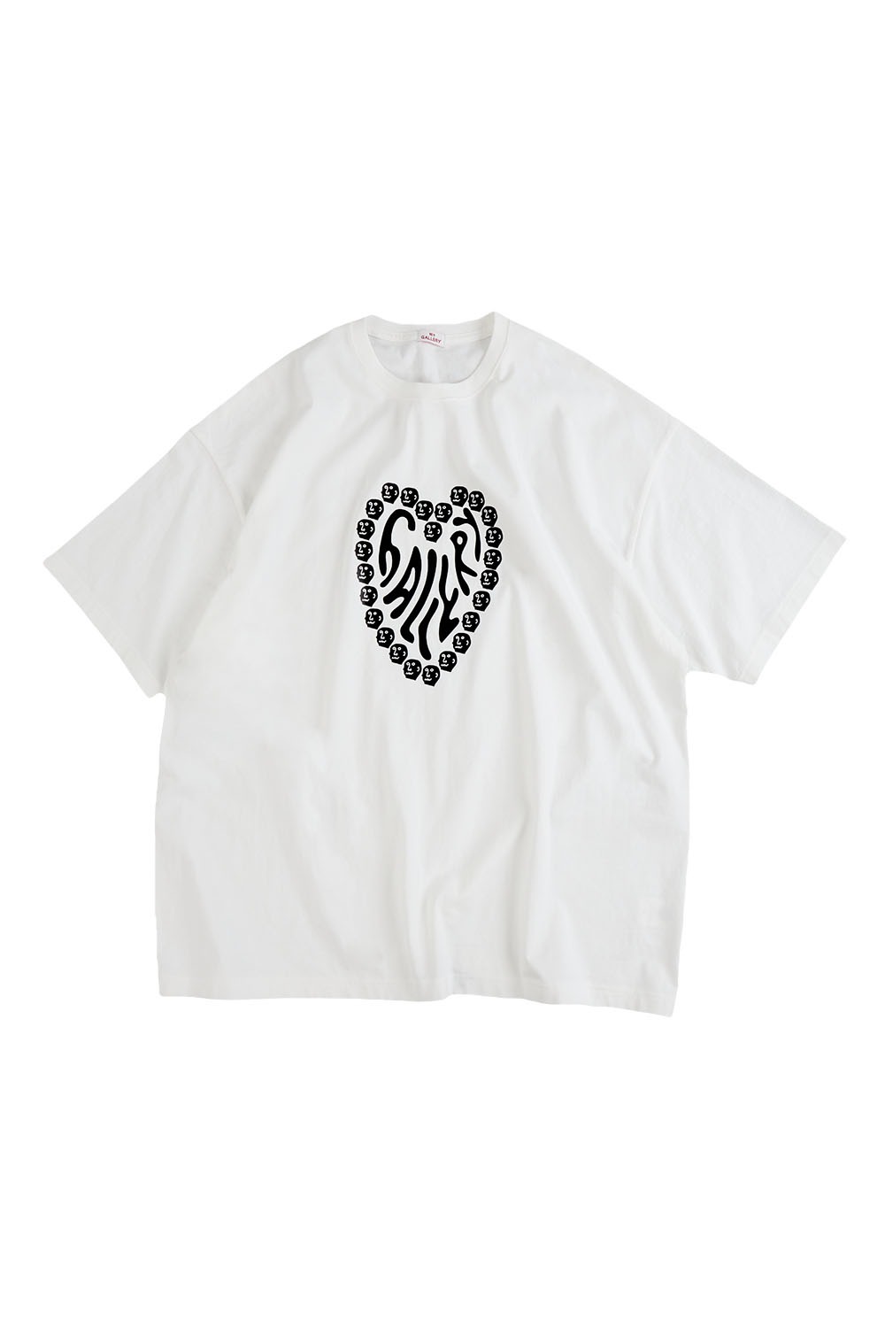 Gallery Overfit Heart Face T-shirt